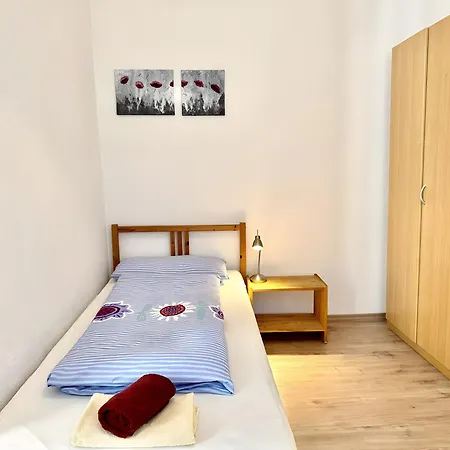 Anna Apartment *
